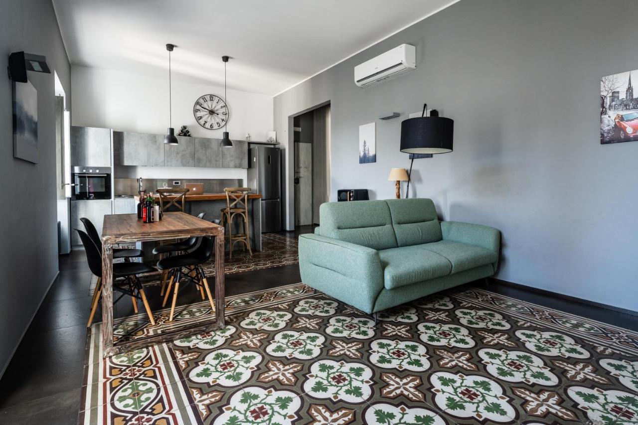 Plaza Apartment บิตอนโต ภายนอก รูปภาพ